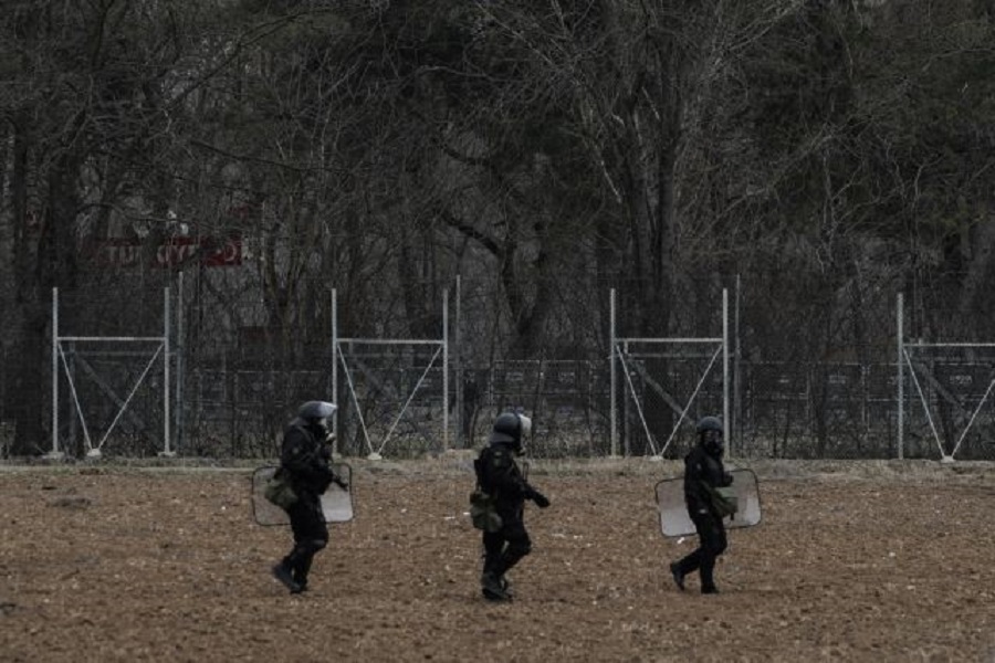 Ποιοι κρύβονται πίσω από τους πυροβολισμούς στον Έβρο – Φόβοι για νέα απόπειρα προώθησης μεταναστών