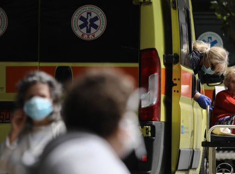 Κορoνοϊός – Συναγερμός σε δύο ελληνικά νοσοκομεία: Δύο παιδιά με συμπτώματα της νόσου Kawasaki