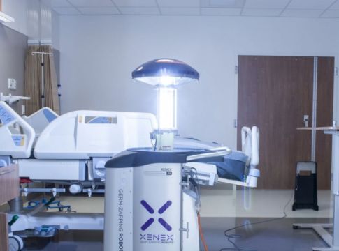 Κορωνοϊός: Ιαπωνικό ρομπότ σκοτώνει τον ιό μέσα σε μόνο δύο λεπτά