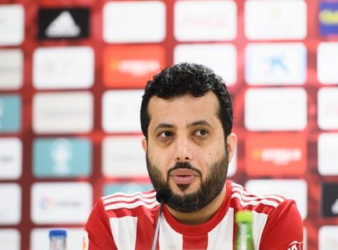 Ο ιδιοκτήτης της Αλμερία τρώει γκολ στο Playstation και σπάει την τηλεόραση! (vid)