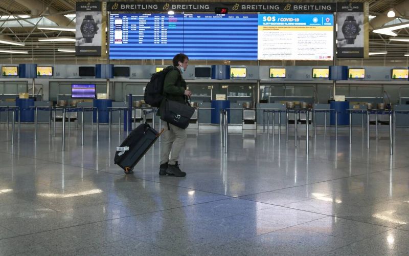 Άρση μέτρων: Μειωμένη κίνηση στο «Ελ. Βενιζέλος» την πρώτη μέρα των πτήσεων στα νησιά