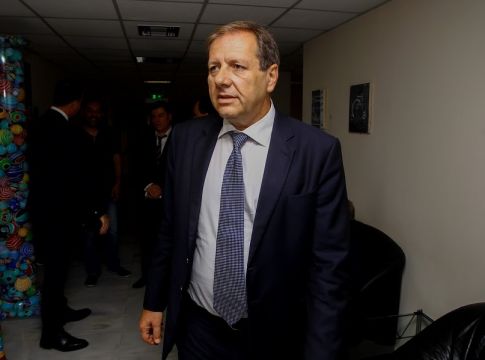 Ο Μάκης Αγγελόπουλος τους μιλάει για το πραγματικό μπάσκετ…