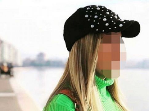 Επίθεση με βιτριόλι: Αυτό είναι το σκίτσο της μαυροφορεμένης – Ο μάρτυρας κλειδί της υπόθεσης