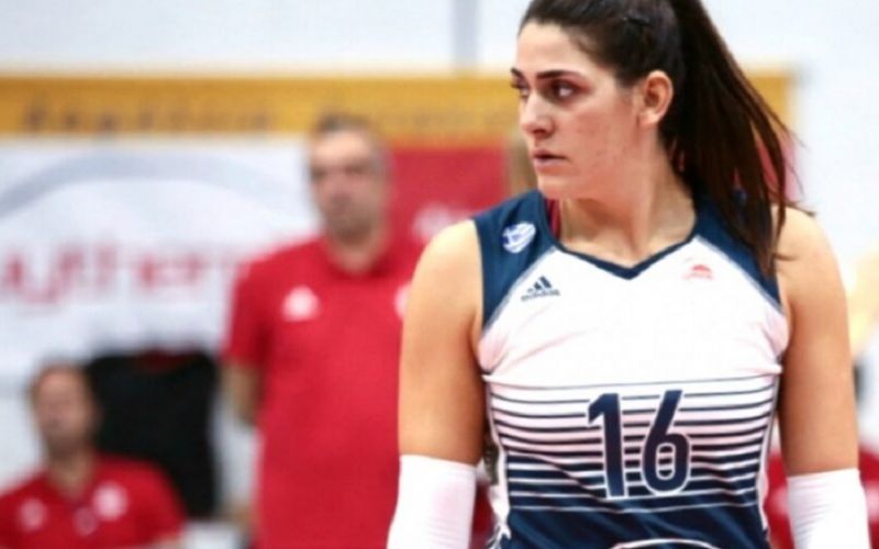 Και επίσημα στην Κούνεο η Ζακχαίου (pic)