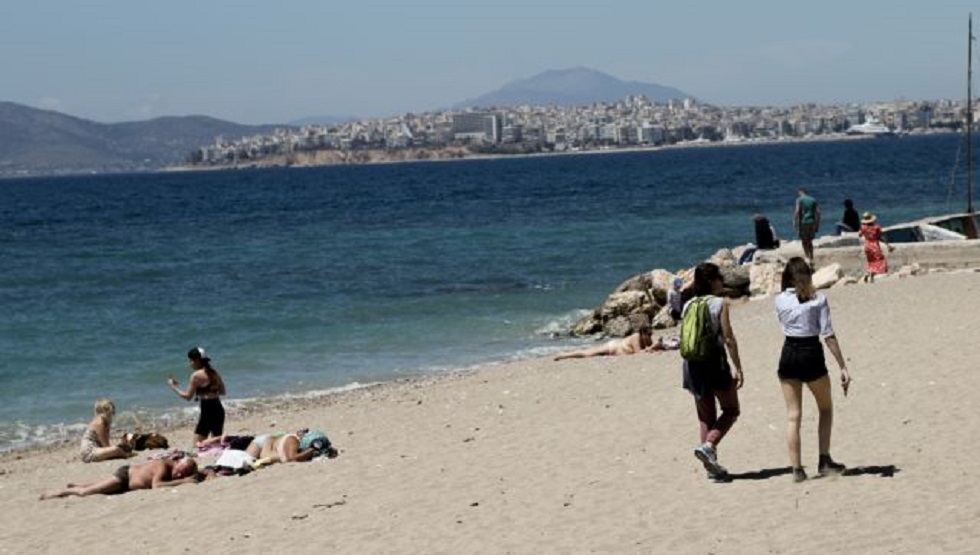 Οδηγός για την παραλία! Έτσι θα κάνετε μπάνιο χωρίς κίνδυνο