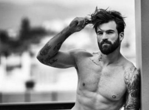 O Δημήτρης Αλεξάνδρου απαντάει στο αν είναι ζευγάρι με την Ιωάννα Τούνη