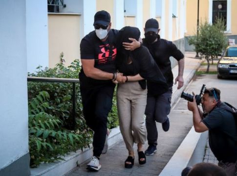 Επίθεση με βιτριόλι: Νέες αποκαλύψεις – Η 35χρονη είχε εμμονή και με μια μελαχρινή γυναίκα