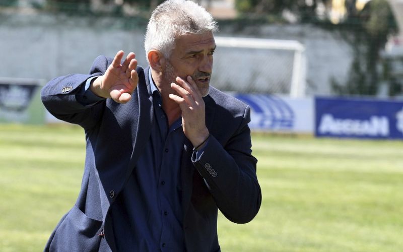 Εξετάζει Τσιώλη για τον πάγκο της η Λαμία