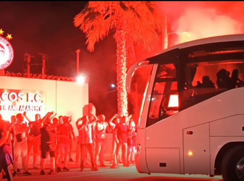 «Τρέλα» του κόσμου για Μαρτίνς και πρωταθλητές (vids)