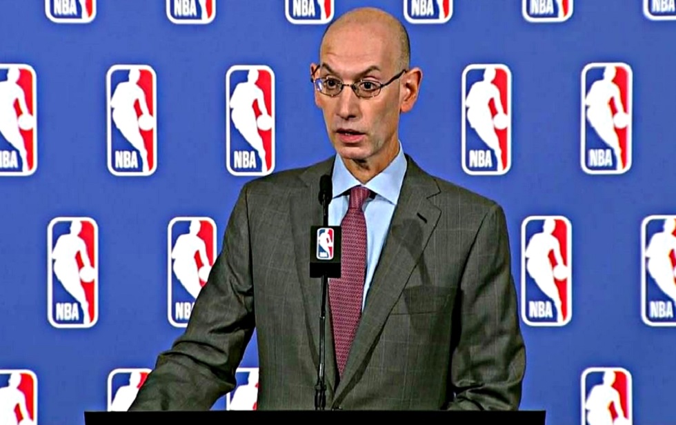 Σίλβερ: «Θα σκεφτούμε τη διακοπή του NBA, εάν…»
