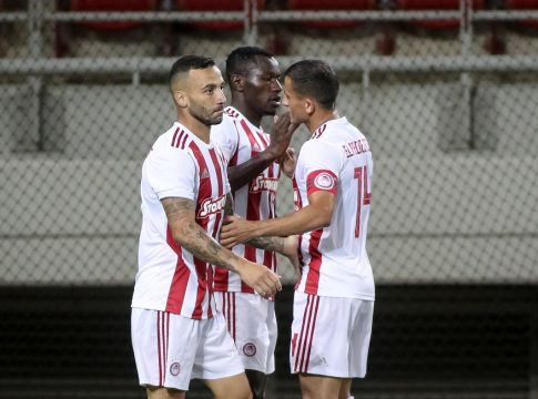 LIVE: Ολυμπιακός – Άρης 3-1 (Τελικό)