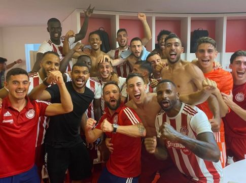 Ολυμπιακός: «Τα λιοντάρια βρυχώνται» (pic)