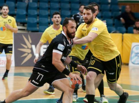 Τέλος από την ΑΕΚ ο Γιόσμου