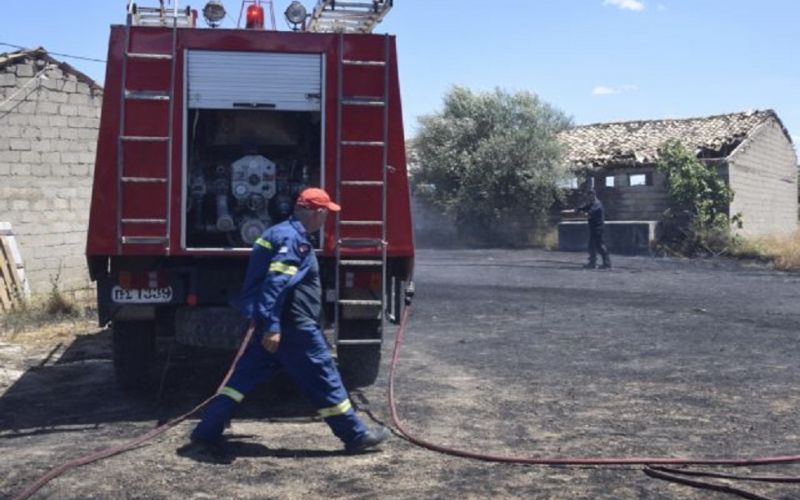 Τραγωδία στην Ηλεία: Ένας νεκρός από πυρκαγιά σε σπίτι