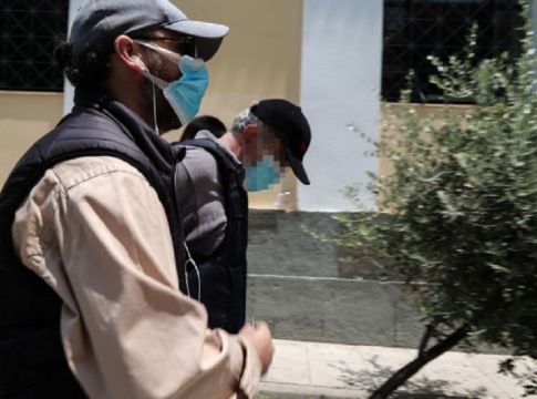 Γνώριζε τα πάντα για τα θύματά του ο ψευτογιατρός – Έρευνες για τέταρτο θάνατο