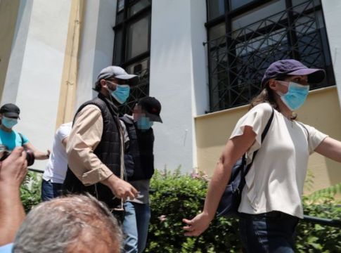 Ψευτογιατρός: Και εκτός Ελλάδας η δράση του; – Ερευνάται ο θάνατος Κύπριας ασθενούς