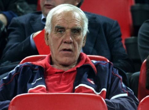 Πέθανε ο Νίκος Αλέφαντος