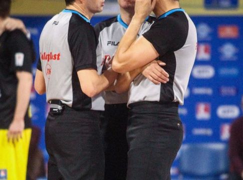 Ποιοι σφυρίζουν το ΑΕΚ-Ολυμπιακός – Ολοι οι διαιτητές της αγωνιστικής