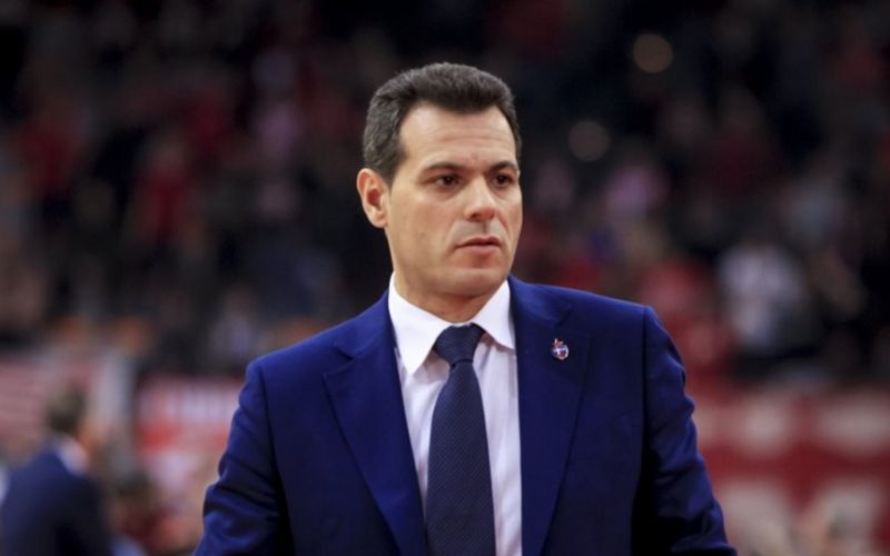 Ιτούδης: «Παίζοντας στον Ολυμπιακό, ο Μιλουτίνοφ απέδειξε ότι είναι από τους καλύτερους ψηλούς»