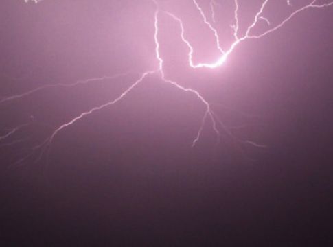 Άστραψε και βρόντηξε: Περίπου 3700 κεραυνοί σε λίγες μόνο ώρες