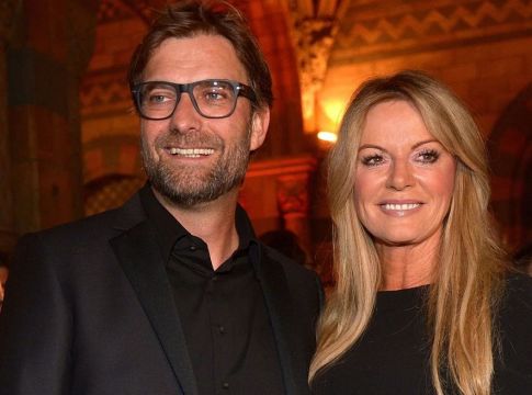 Πώς η κυρία Κλοπ άλλαξε την ιστορία της Πρέμιερ Λιγκ