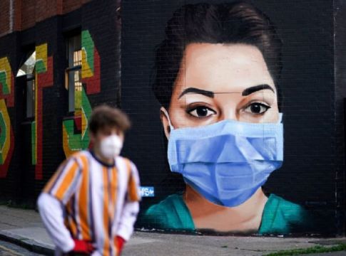 Ο κορωνοϊός επιτίθεται αδυσώπητα στον πλανήτη – Σε ποιες χώρες εμφανίζει έξαρση η πανδημία