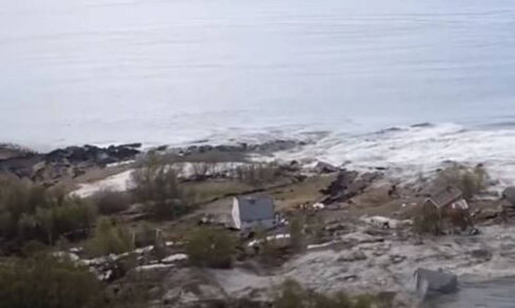Νορβηγία: Τρομακτική ολίσθηση του εδάφους – Σπίτια κατέληξαν στη θάλασσα