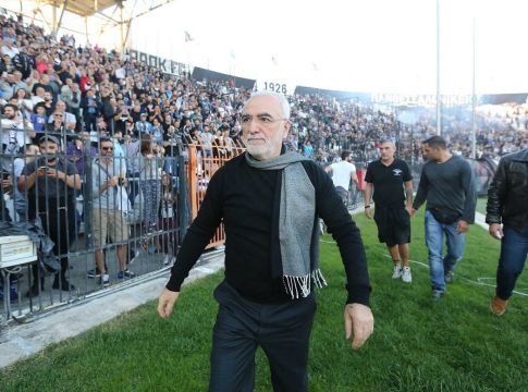 ΠΑΟΚ: Μοίρασε συγχαρητήρια και λεφτά ο Ιβάν Σαββίδης