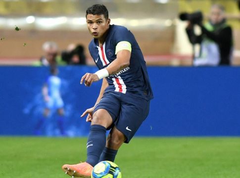 Ενδιαφέρον της Τότεναμ για Τιάγκο Σίλβα