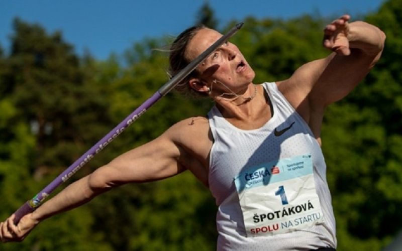 Η Σποτάκοβα 63.69μ, ο Βάντλεϊχ 84.31μ