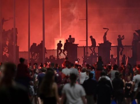 Ανησυχία στο Λίβερπουλ για έξαρση κρουσμάτων