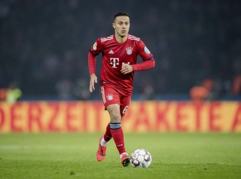 Μπάγερν Μονάχου: Ο Ρουμενίνγκε επιβεβαίωσε για Αλκάνταρα