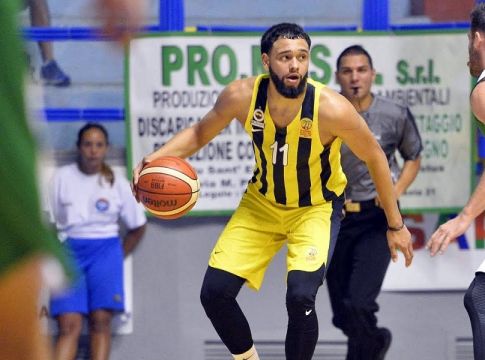 Ουίλτζερ : Περιμένει στην Τουρκία τους Ένις και Ντέκερ (pic)