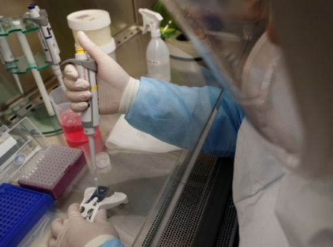 «Καμπανάκι» επιστημόνων σε ΠΟΥ : Ο κορωνοϊός μεταδίδεται αερογενώς
