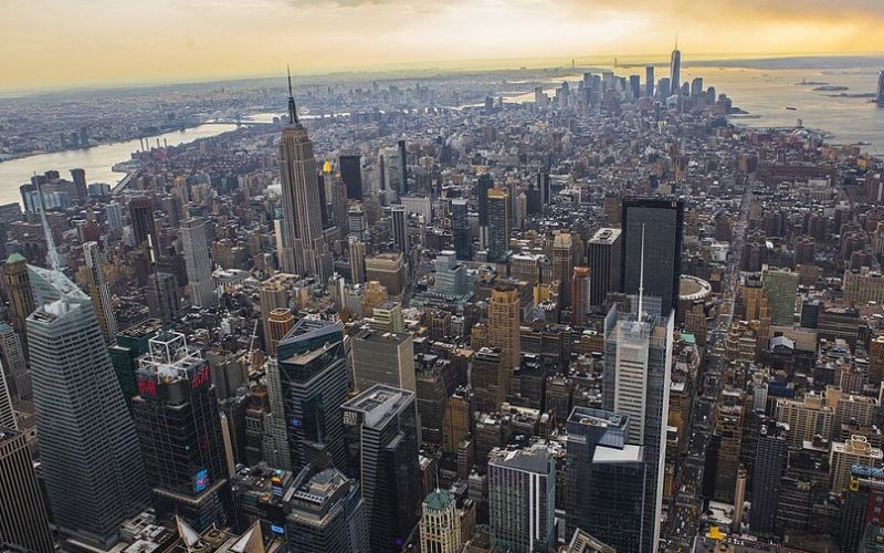 Γιατί δεν αγοράζουν πια διαμερίσματα στο Manhattan;