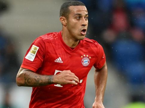 Κλοπ για Τιάγκο : «Είναι ένας εξαιρετικός παίκτης αλλά είναι και παίκτης της Μπάγερν Μονάχου»