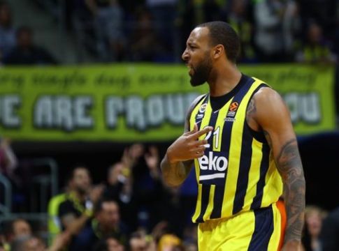 Βαλένθια : Ολοκλήρωσε το «μπαμ» με Ουίλιαμς (pic)