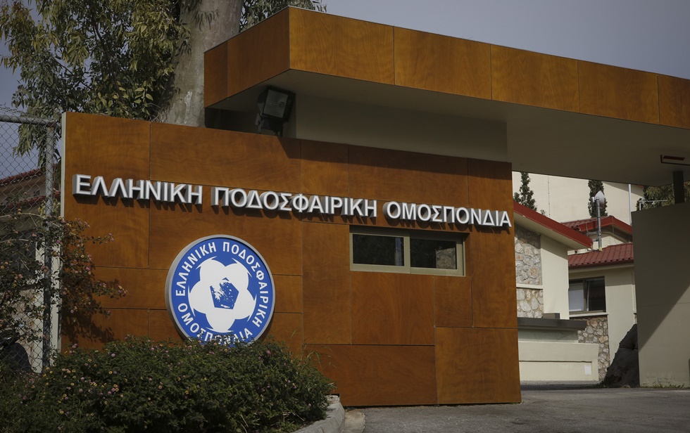 ΕΠΟ : Ύποπτο κρούσμα κορωνοϊού, άδειασαν τα γραφεία