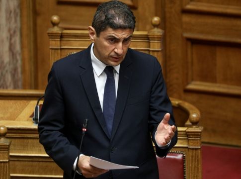Αυγενάκης : «Η Κυβέρνηση προχωρά την αθλητική μεταρρύθμιση»