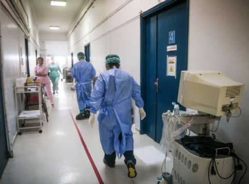 Κορωνοϊός : Πάνω από 18.000 μοριακά τεστ στα αεροδρόμια Νοτίου Αιγαίου