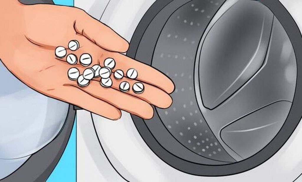 Βάζει ασπιρίνες στο πλυντήριο – Μόλις δείτε το λόγο θα το κάνετε και εσείς (pics)