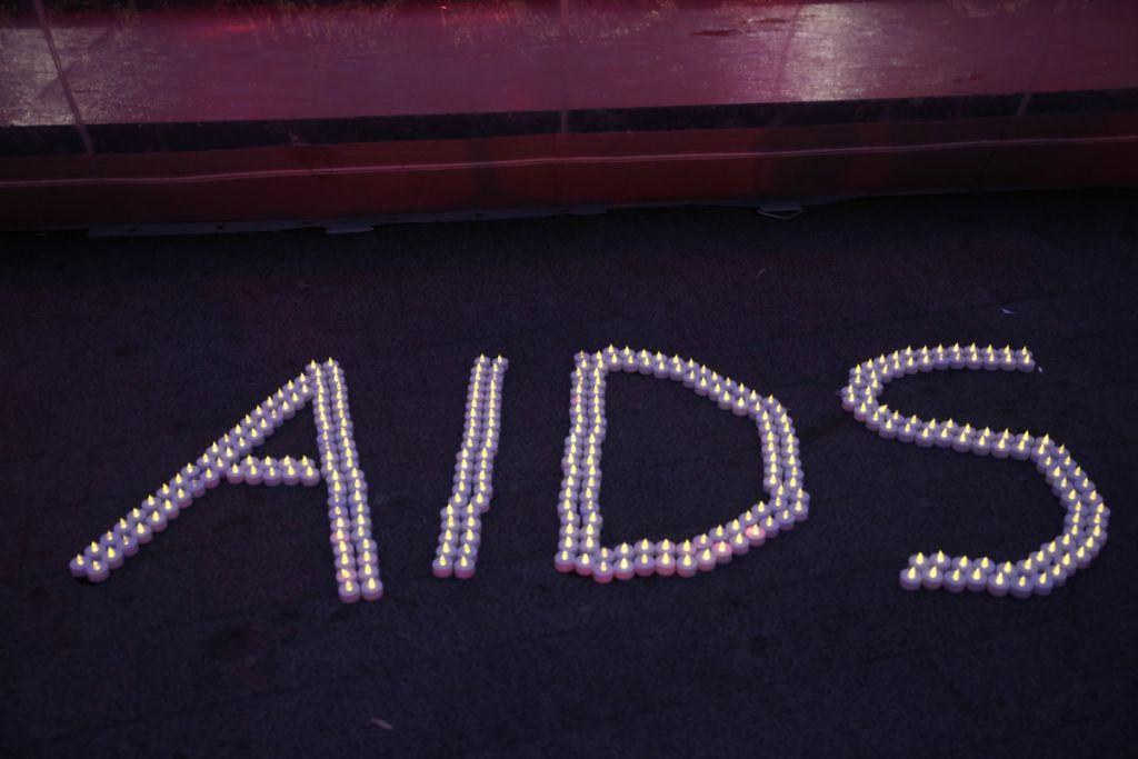 AIDS : Βραζιλιάνος ο πρώτος ασθενής που θεραπεύτηκε πιθανώς μόνο με φάρμακα