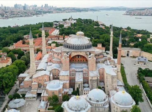 Αγία Σοφία : Άνοιξε ο δρόμος για μετατροπή της σε τζαμί