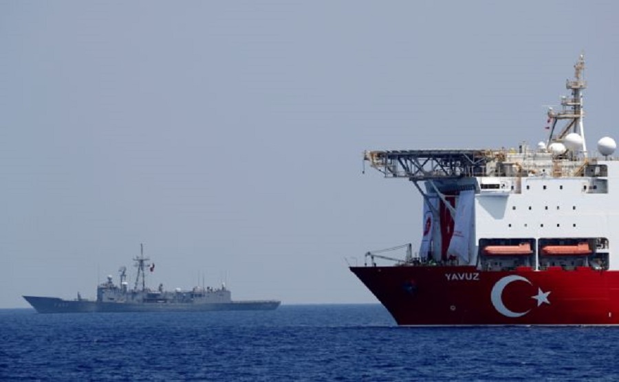 Ανυποχώρητη η Άγκυρα : 15 πλοία, drones και F16 «προστατεύουν» το Ορούτς Ρέις, λέει η Γενί Σαφάκ