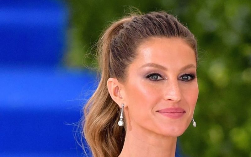 H Ζιζέλ αποκαλύπτει τα μυστικά της ομορφιάς της
