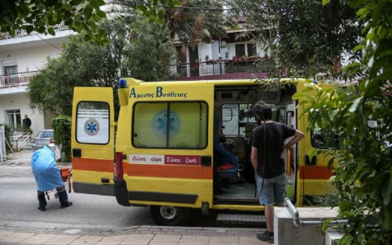Εργατικό ατύχημα στο Π. Φάληρο – Κατέρρευσε αναβατόριο οικοδομής, δύο τραυματίες