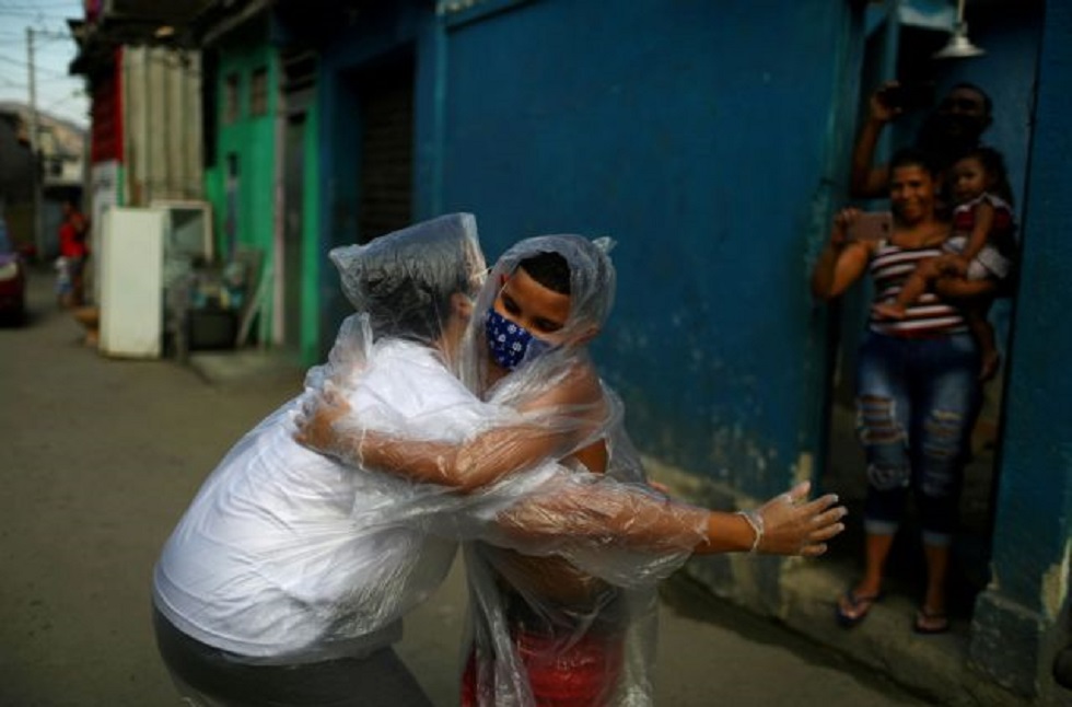Κορωνοϊός : Ρεκόρ νέων κρουσμάτων σε όλες τις περιοχές του πλανήτη