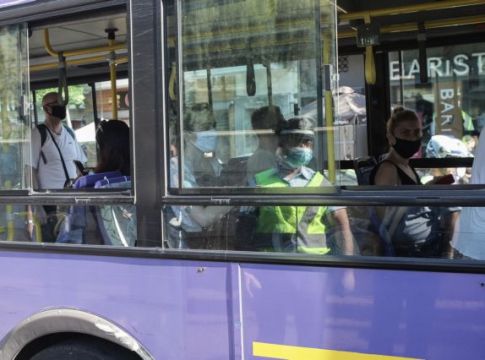 Κορωνοϊός : Τι αλλάζει από 1η Αυγούστου στα δρομολόγια των ΜΜΜ – Τα μέτρα ασφαλείας