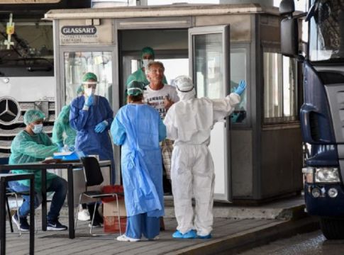 Κορωνοϊός : Ο χάρτης των κρουσμάτων – Περισσότερα τα εισαγόμενα από τα εσωτερικά [Γραφήματα]