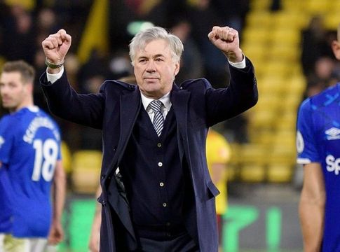 Αντσελότι : «Πρέπει να «αντιγράψουμε» την Λίβερπουλ»